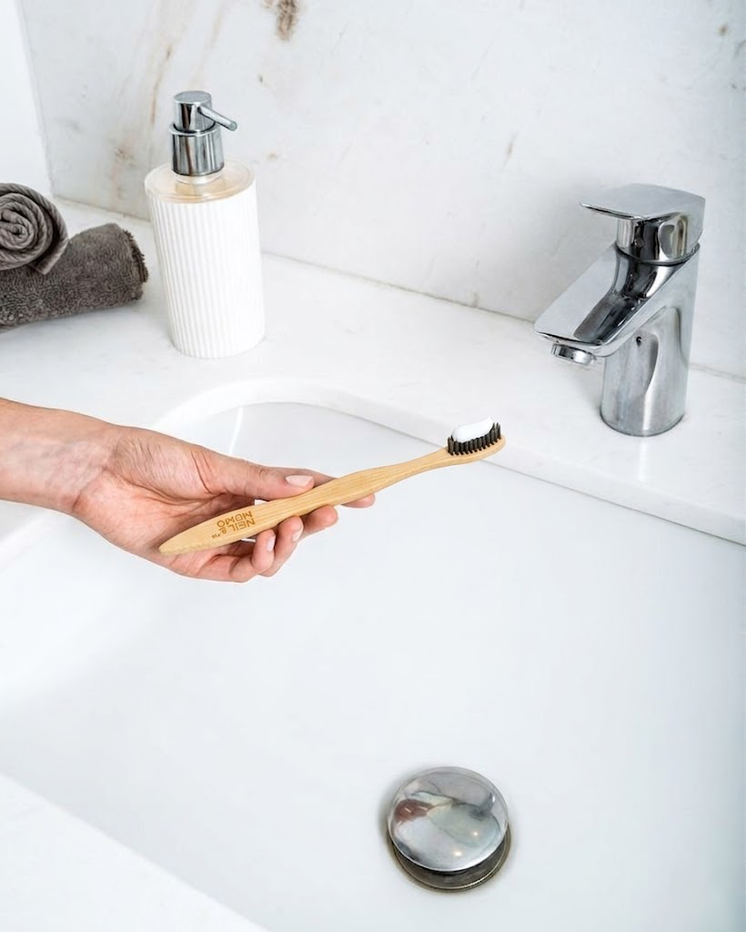 Curvy Toothbrush